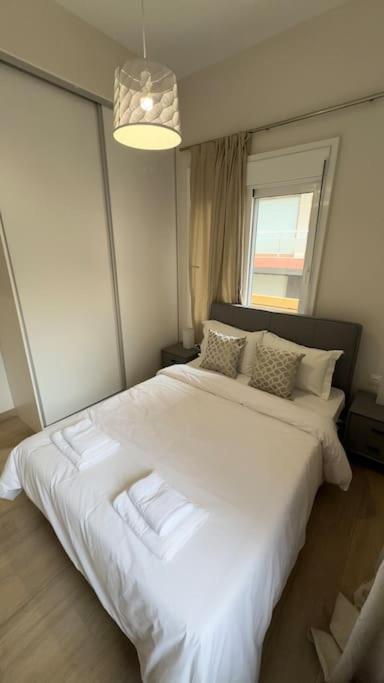 New Center Apartment Near Metro Афины Экстерьер фото