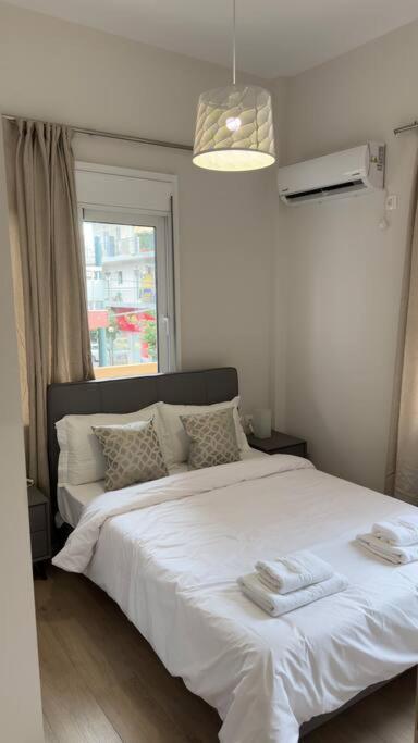 New Center Apartment Near Metro Афины Экстерьер фото