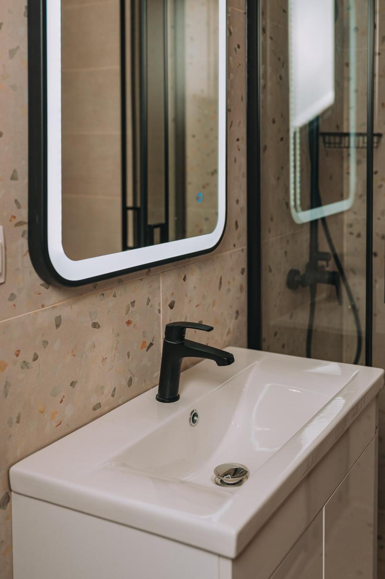 New Center Apartment Near Metro Афины Экстерьер фото